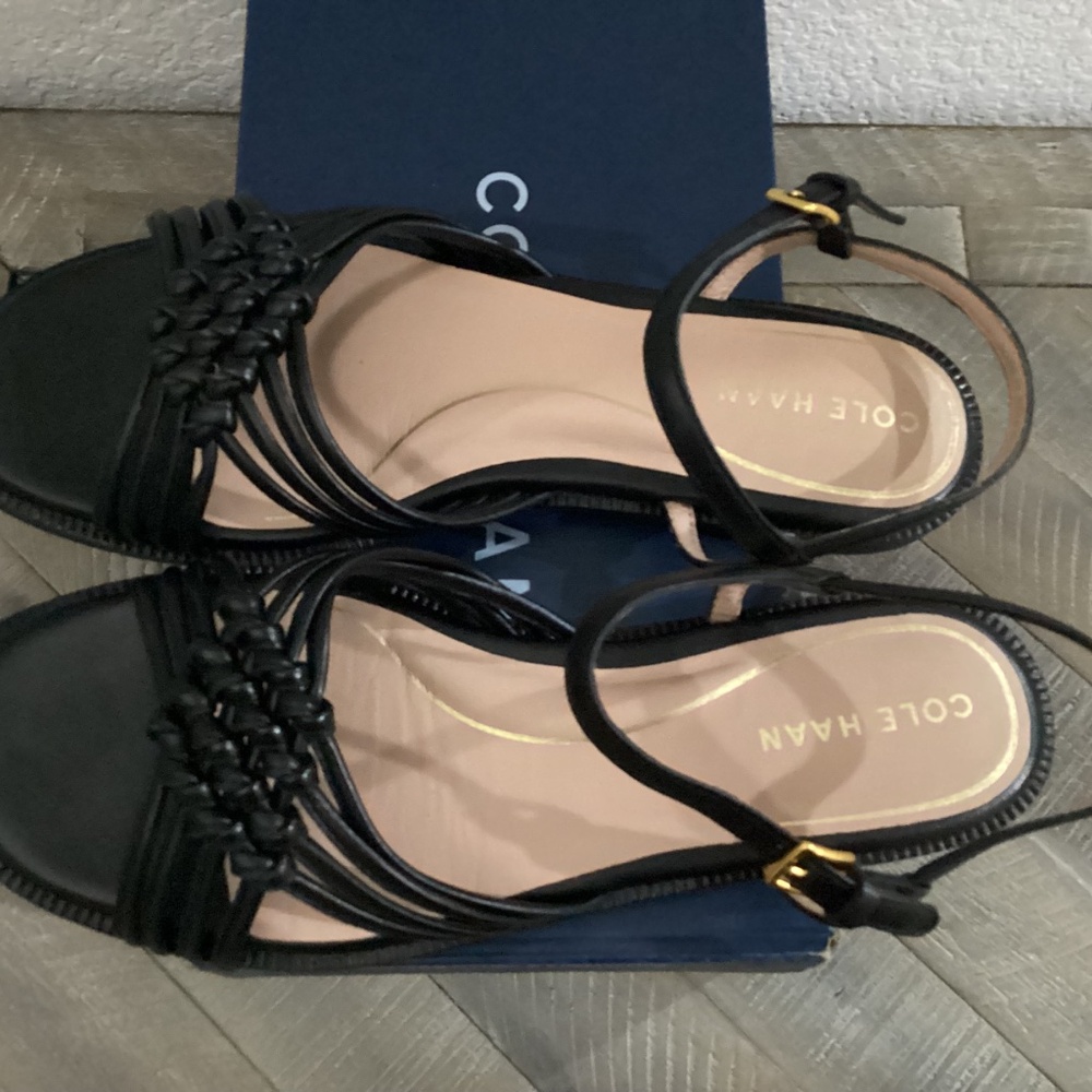 Cole Haan Jitney Sandal (Women, size 8.5 - Picture 3 of 9